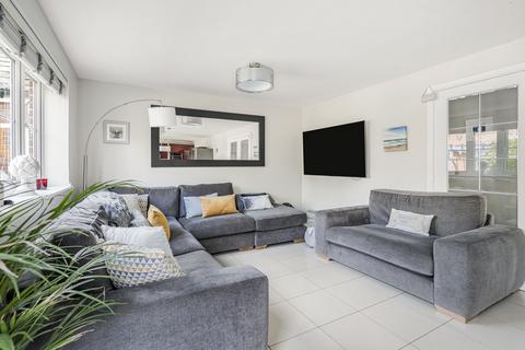 4 Diamond Way, Chilton, Didcot, OX11 0TT