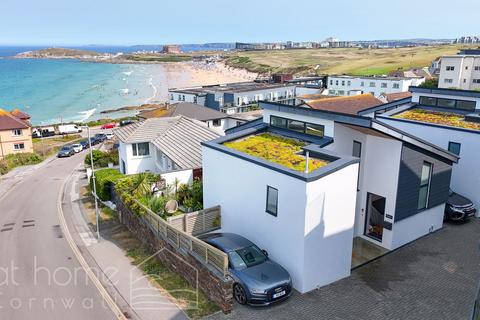 House 1, Seascape Pentire Crescent, Newquay, TR7 1PG