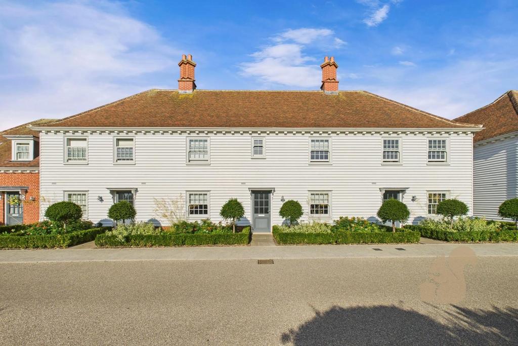 CAM05668 G0-PR0007-STILL015.jpg