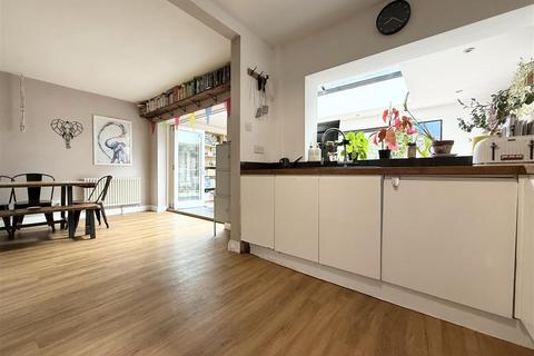 3 bedroom detached house for sale, Foxcroft Close, Rowley Fields LE3