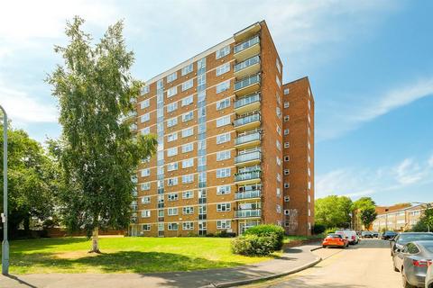 undefined, Gardner Close, Wanstead