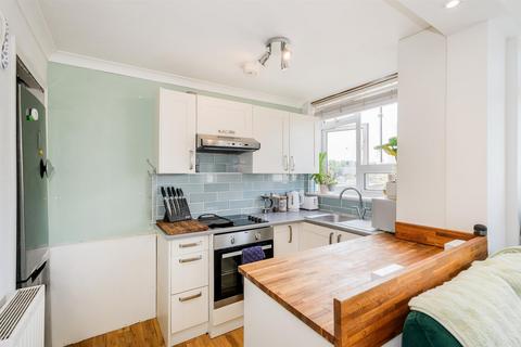undefined, Gardner Close, Wanstead