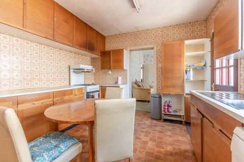 undefined, Penn Road, Datchet SL3