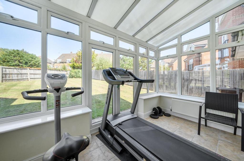 Davidson Frost-Wellings, DFW, Chandos Court, Conse