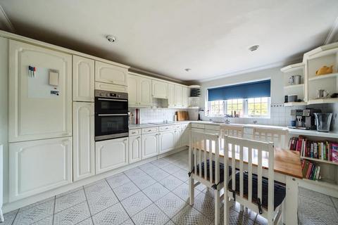 4 bedroom detached house for sale, Stone,  Buckinghamshire,  HP17