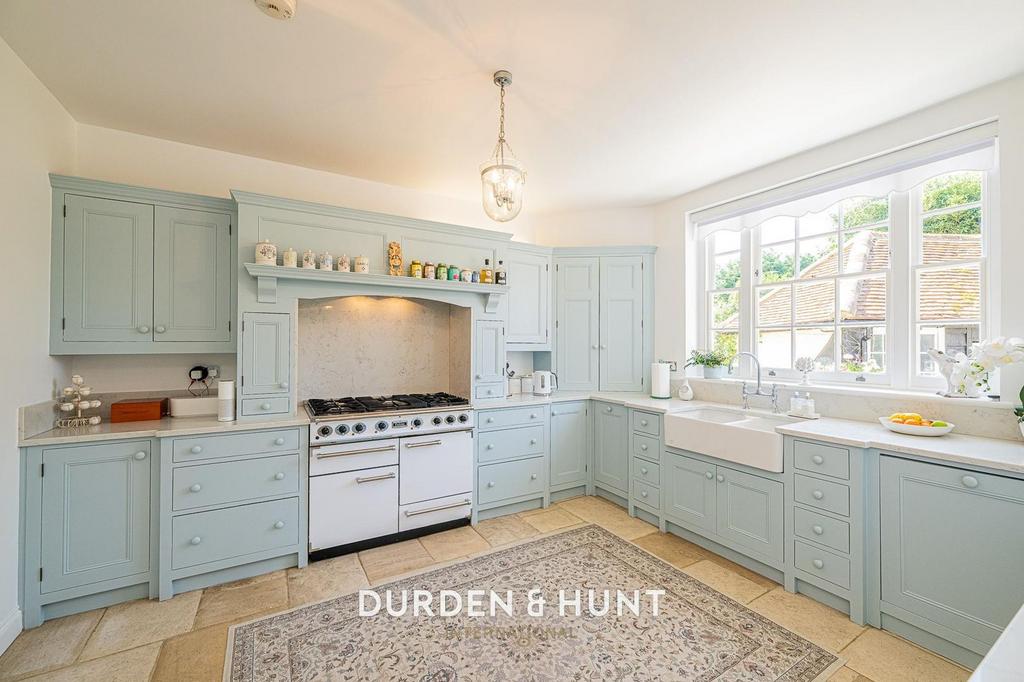 House in Epping Forest, How Green, Stapleford Abbotts - View 3