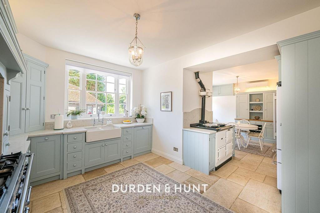 House in Epping Forest, How Green, Stapleford Abbotts - View 4