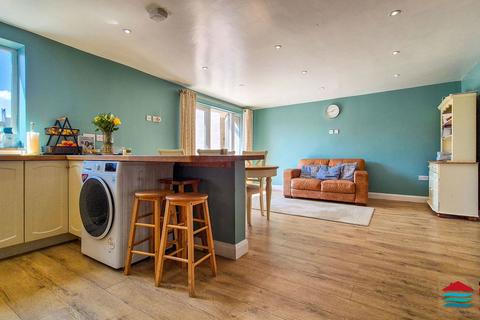3 bedroom terraced house for sale, Pentreuchaf, Pwllheli, LL53