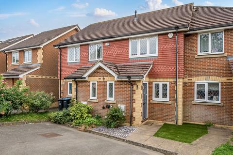 4 Gwynne Road, Caterham, CR3 5FH