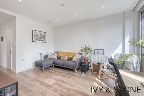 1 bedroom apartment for sale, Copeland Court, Silvertown, E16