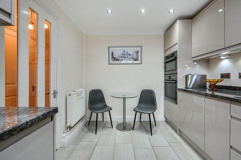 undefined, Lynwood, Folkestone CT19