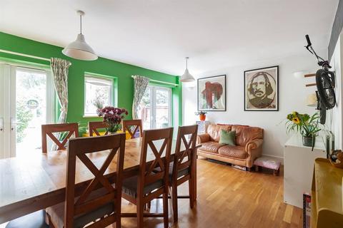 60 Hackington Road, Tyler Hill, Canterbury, CT2 9NQ
