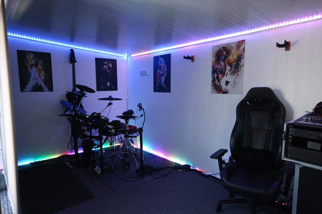 Garden Studio Inside 3