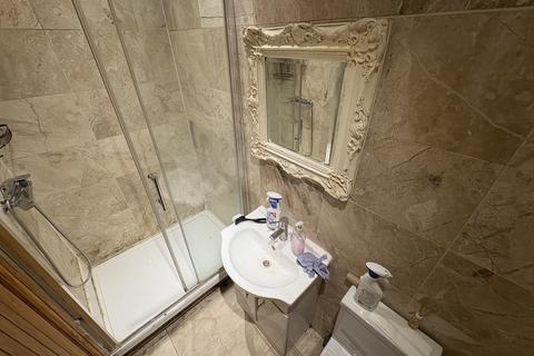 House share to rent, Arcadian Gardens, London N22