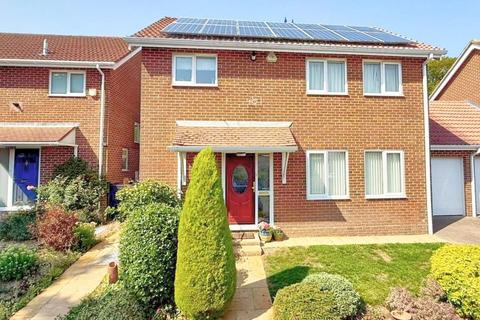 3 bedroom detached house for sale, Lower Heyshott, Petersfield GU31