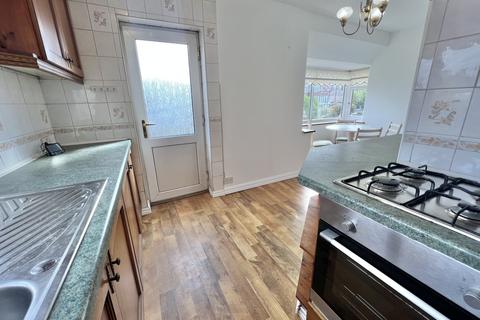 2 bedroom bungalow for sale, West Drive, Thornton FY5