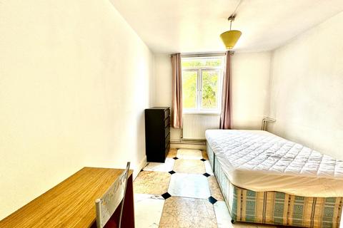 2 bedroom flat to rent, Kember Street, Islington, London  N1