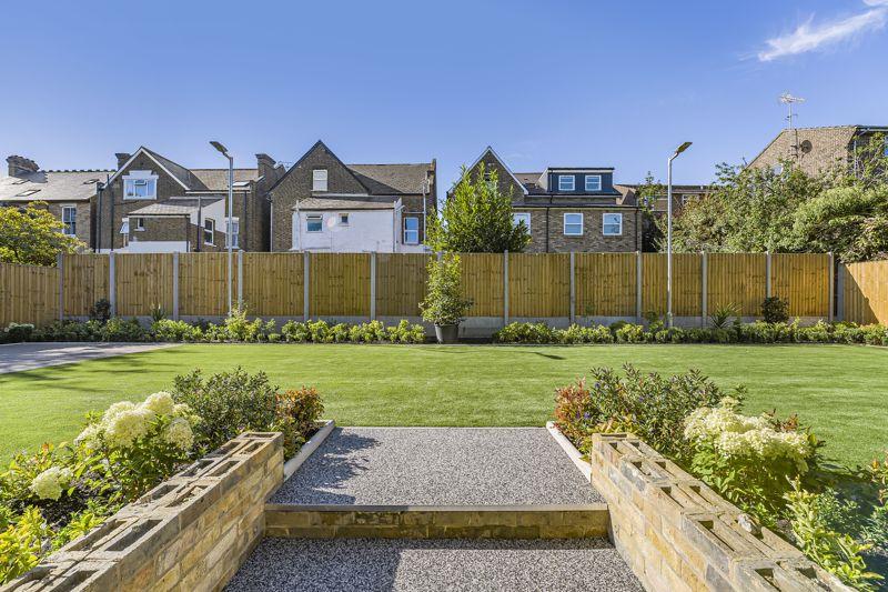 Rear Communal Garden