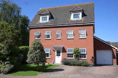 5 bedroom detached house for sale, Britannia Way, Priddy`s Hard