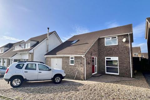 82 Priory Oak, Brackla, Bridgend, CF31 2HZ