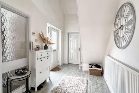 4 bedroom detached house for sale, 82 Priory Oak, Brackla, Bridgend, CF31 2HZ