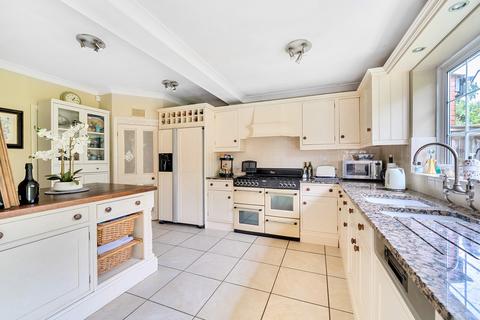undefined, Littleheath Lane, Cobham, KT11