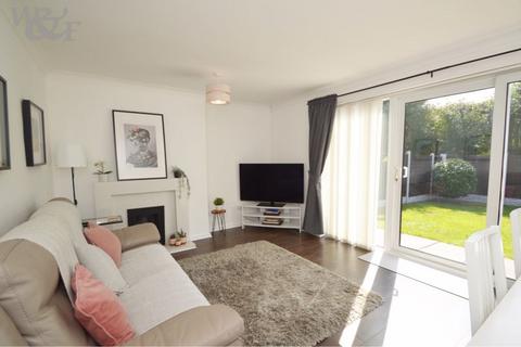 27 Avalon Close, Birmingham, B24 9JY