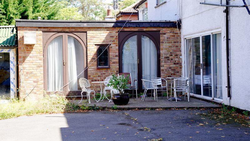 Photo 4