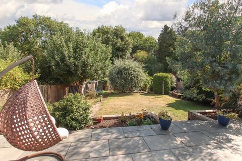 undefined, Abbots Rise, Kings Langley