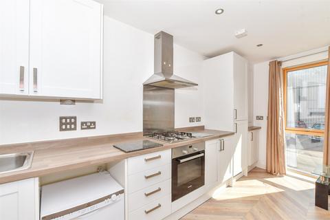 undefined, Avebury Avenue, Tonbridge, Kent