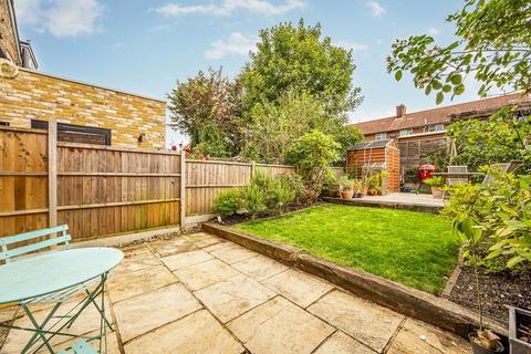 9 Framfield Road, London, W7 1NG