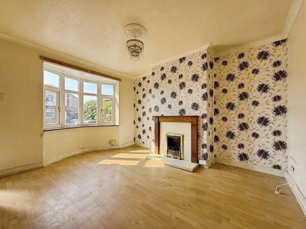 Pbox-living room-323762.jpg