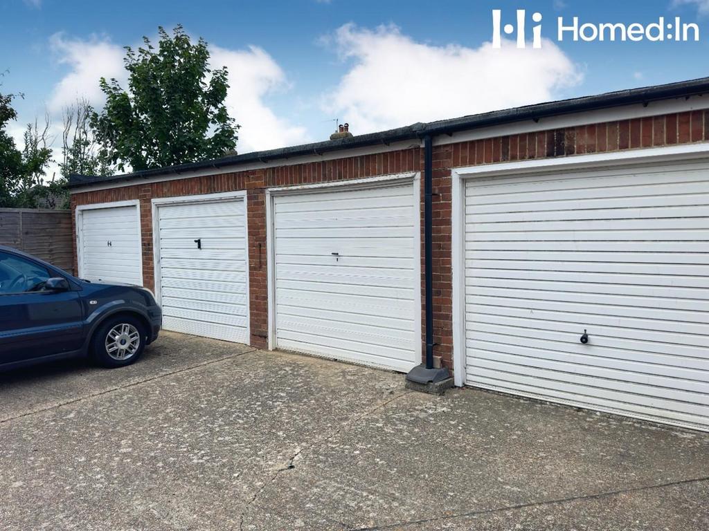 E Zy Watermark 16-08-2025 07-39-21-3370pm.JPEG