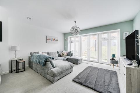 undefined, Oak Avenue, Wokingham, Berkshire