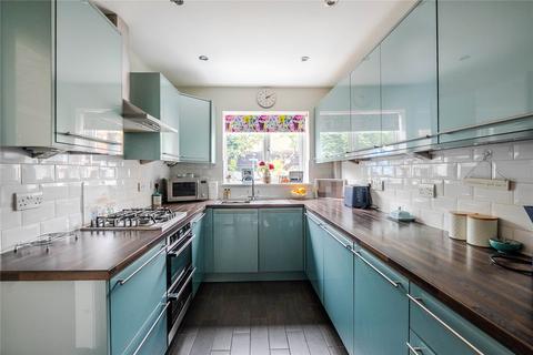 4 bedroom detached house for sale, Lothian Close, Buckinghamshire MK3