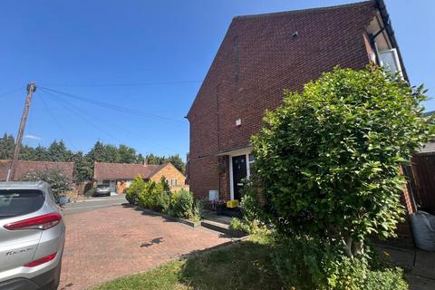 undefined, Lavender Road, Uxbridge