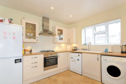 34 Lavender Road, Uxbridge, UB8 3PZ