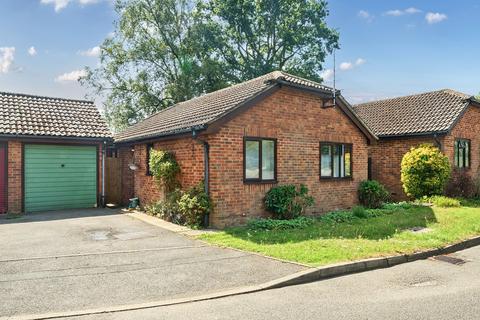 2 bedroom detached bungalow for sale, Fox Road, Haslemere, GU27