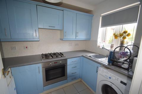 2 bedroom terraced house for sale, Bishops Walk, Donnington Wood, Telford