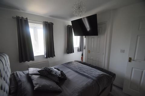 2 bedroom terraced house for sale, Bishops Walk, Donnington Wood, Telford