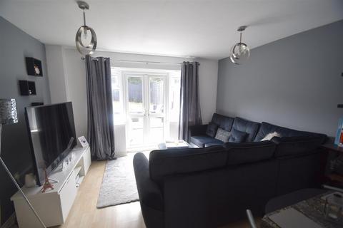 21 Bishops Walk, Donnington Wood, Telford, TF2 7HP
