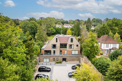 undefined, Haydn Avenue, Purley, CR8