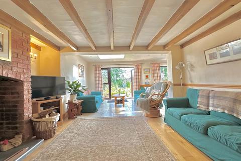 undefined, Fieldside, Lincoln LN1