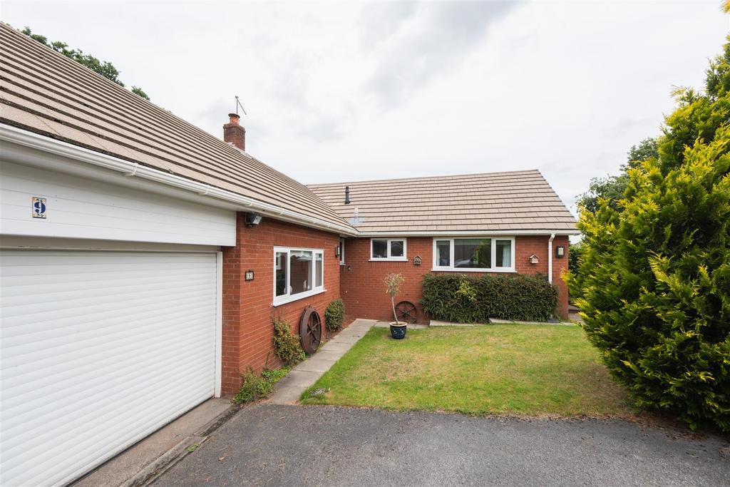 9 Orchard Dene-044.jpg