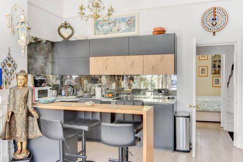 1 bedroom flat to rent, Lansdowne Place, Hove