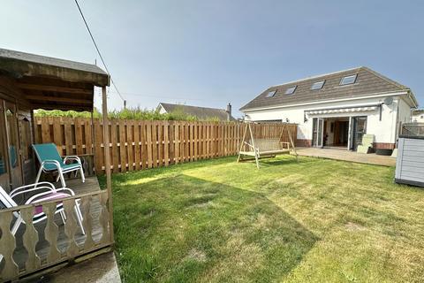 2 bedroom semi-detached house for sale, Wherry Close, Threemilestone, Truro