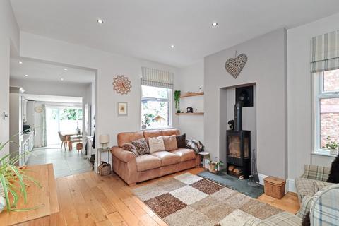 4 bedroom semi-detached house for sale, Stockport Road, Timperley