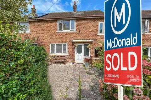6 Bibby Drive, Staining, Blackpool, FY3 0DG