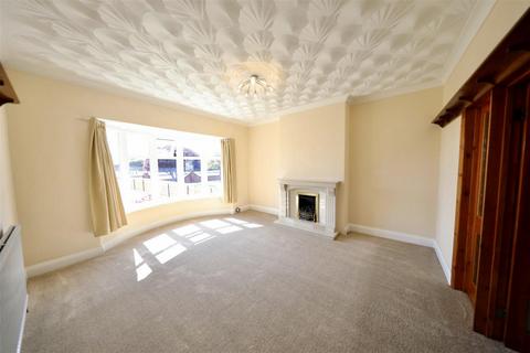 undefined, Main Road, Bilton, Hull