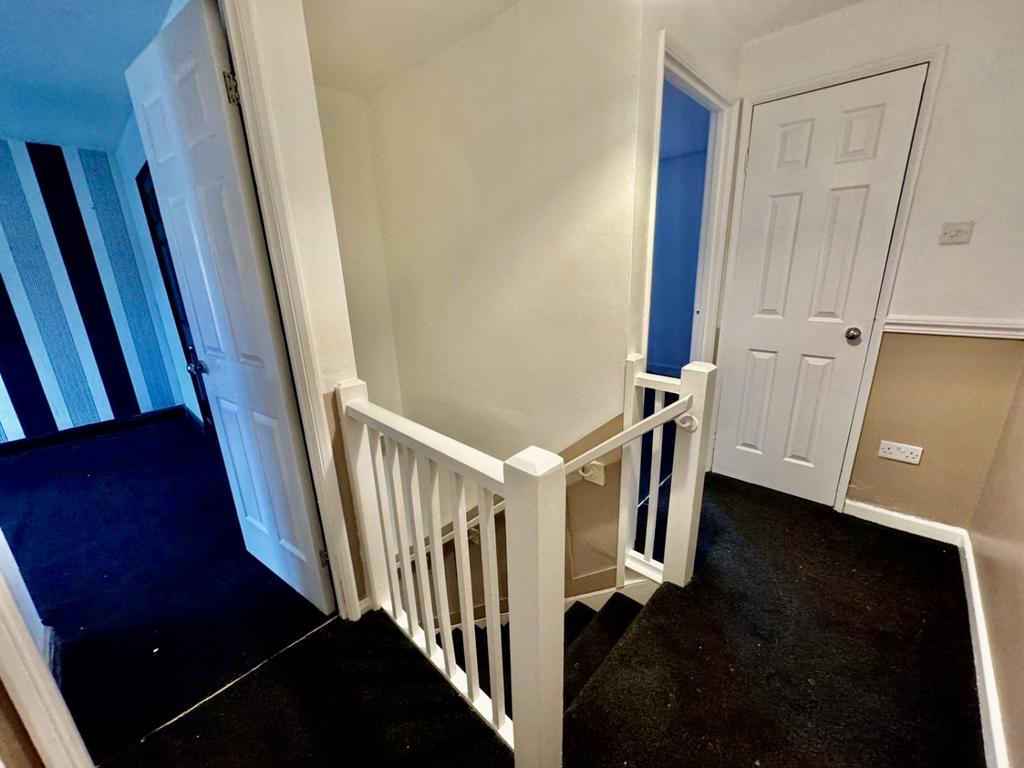 627 e7726 c4 f8 4634 9833 cb28 cf645739